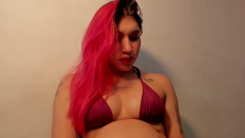 Snapshot of angel_copper chatting on January 14, 11:48 pm Angie indepent model online show from January 14, 11:48 pm