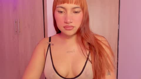 Snapshot of angel_copper chatting on February 9, 8:46 pm Angie indepent model online show from February 9, 8:46 pm