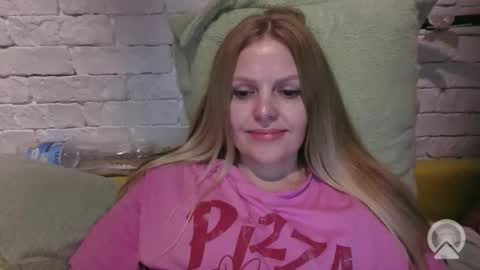 Snapshot of angel_girllovemy chatting on March 2, 3:30 pm ANGEL online show from March 2, 3:30 pm