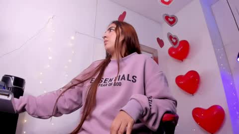 angel hardy online show from April 9, 10:53 am