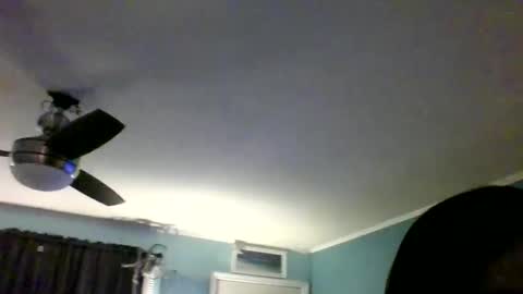 Snapshot of angel_holyday chatting on January 9, 9:06 am angel holyday online show from January 9, 9:06 am
