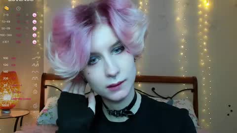 Snapshot of angel_julles chatting on June 4, 1:17 pm Angel Dust online show from June 4, 1:17 pm