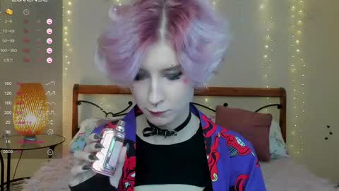 Snapshot of angel_julles chatting on June 6, 9:36 am Angel Dust online show from June 6, 9:36 am