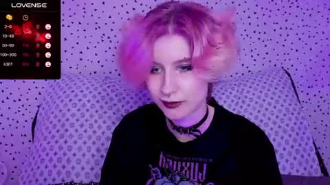 Snapshot of angel_julles chatting on July 11, 10:18 am Angel Dust online show from July 11, 10:18 am