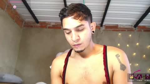 Snapshot of angel_latinboy chatting on June 9, 2:50 pm Angel online show from June 9, 2:50 pm