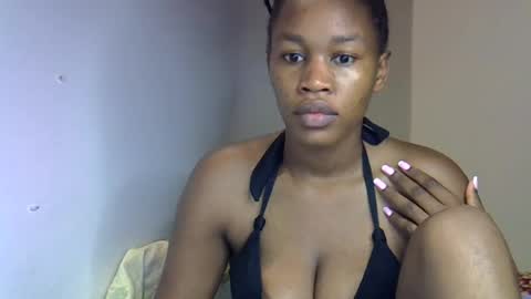 angel_mia5 online show from June 22, 1:40 am