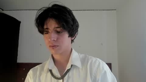 Snapshot of angel_miguel_ chatting on June 19, 8:12 pm Angel Scott online show from June 19, 8:12 pm