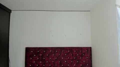 Snapshot of angel_miguel_ chatting on June 30, 10:22 pm Angel Scott online show from June 30, 10:22 pm