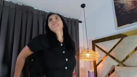 Snapshot of angel_perverted1 chatting on July 6, 11:29 am Nicolle online show from July 6, 11:29 am
