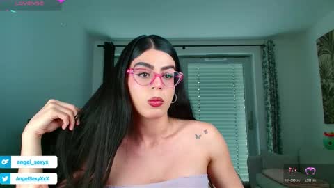 Snapshot of angel_sexyxxx chatting on May 7, 2:00 pm CALL ME ANGEL online show from May 7, 2:00 pm