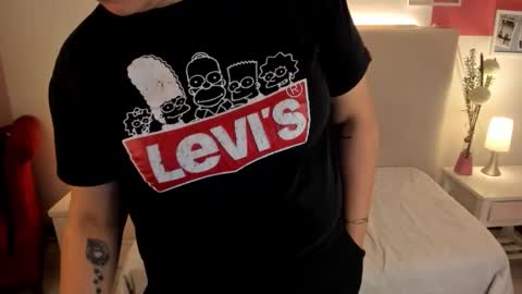 angel_velvet_ online show from October 25, 11:07 am