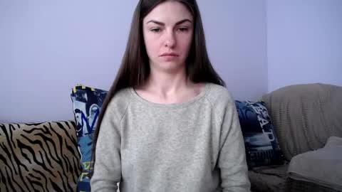 Zoe online show from April 18, 12:20 pm