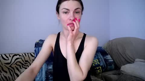 Zoe online show from June 1, 8:38 am