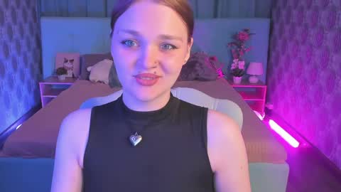 Snapshot of angela_flowers chatting on June 4, 12:49 am Angela online show from June 4, 12:49 am