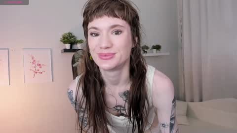 angela_fog online show from December 6, 7:10 am