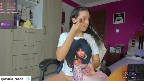 Snapshot of angela_hank2_ chatting on January 9, 7:04 pm ANGELA online show from January 9, 7:04 pm