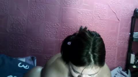 Snapshot of angela_rose12345 chatting on June 14, 1:25 am angela_rose12345 online show from June 14, 1:25 am