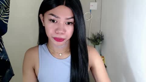 Snapshot of angela_star888 chatting on June 1, 5:36 pm angela_star888 online show from June 1, 5:36 pm