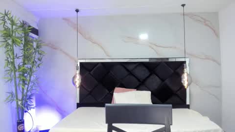 ANGELA online show from November 8, 3:12 pm