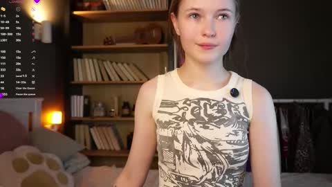 Snapshot of angelabalay chatting on January 19, 11:36 am Mary online show from January 19, 11:36 am