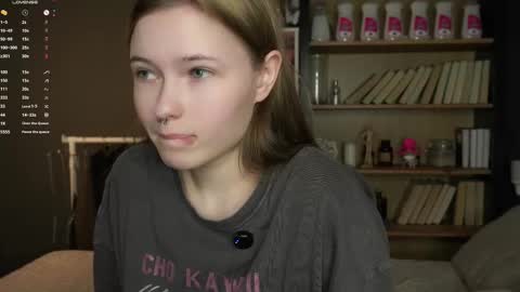 Snapshot of angelabalay chatting on February 11, 11:15 am Mary online show from February 11, 11:15 am