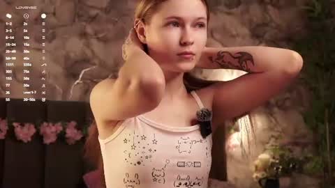Snapshot of angelabalay chatting on June 11, 12:58 pm Mary online show from June 11, 12:58 pm