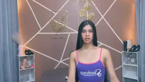 angela online show from August 6, 11:23 am