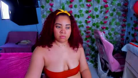 Snapshot of angelacoffee chatting on April 24, 8:33 pm Angela online show from April 24, 8:33 pm