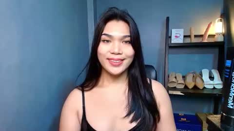 Snapshot of angeladrew73 chatting on July 23, 11:57 pm Angela online show from July 23, 11:57 pm