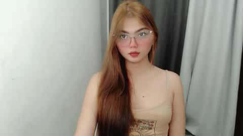Snapshot of angelari_slut chatting on October 24, 9:06 am angelari_slut online show from October 24, 9:06 am
