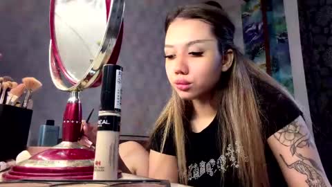 Snapshot of angelaribero chatting on May 10, 1:05 pm Angel online show from May 10, 1:05 pm
