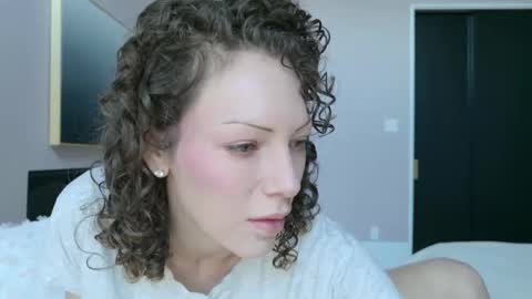 Snapshot of angelbabyphoebe chatting on April 24, 12:51 pm angelbabyphoebe online show from April 24, 12:51 pm