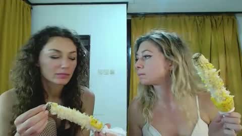 Snapshot of angelbel1e chatting on January 15, 6:01 am Angelbel1e online show from January 15, 6:01 am