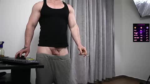 Snapshot of angelcabezaz chatting on May 31, 12:52 am NGEL. online show from May 31, 12:52 am