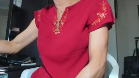 Snapshot of angelchezcka chatting on July 22, 7:33 am cheche online show from July 22, 7:33 am