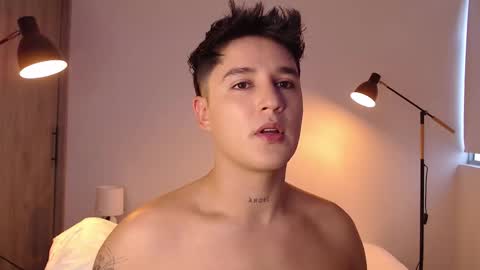 Angel online show from January 17, 7:17 pm