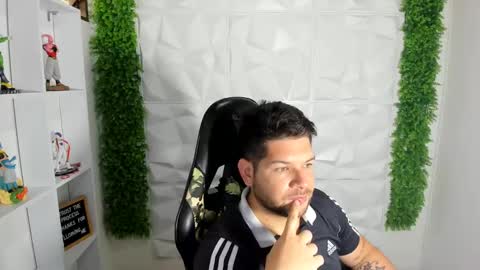 angel online show from January 20, 6:53 pm