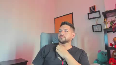 angel online show from November 11, 2:50 pm