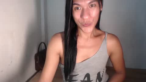 Snapshot of angeldark_satisfactionxxx chatting on April 27, 12:47 pm ANGELDARK online show from April 27, 12:47 pm