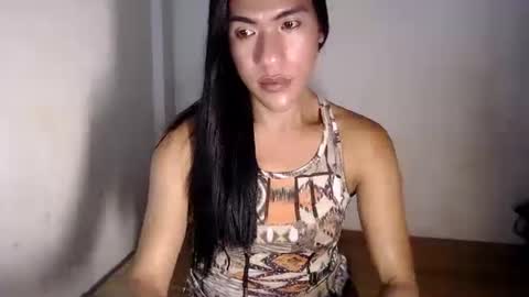Snapshot of angeldark_satisfactionxxx chatting on May 20, 12:22 pm ANGELDARK online show from May 20, 12:22 pm