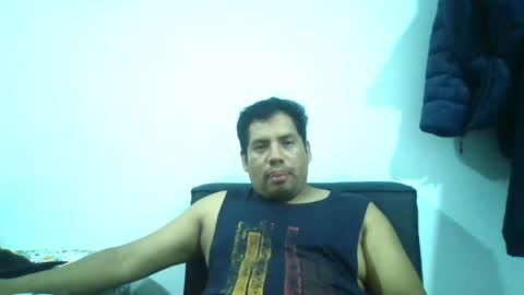 angeldavid90 online show from May 15, 11:34 pm