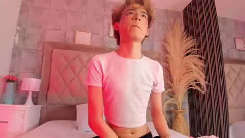 Angel Doll online show from March 22, 7:12 am