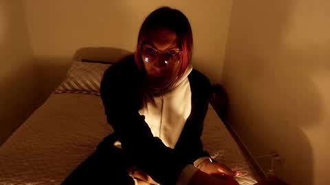 angele online show from February 11, 2:27 am