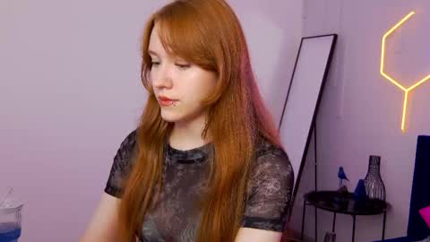 Snapshot of angelfleur chatting on June 7, 1:21 am Angela online show from June 7, 1:21 am