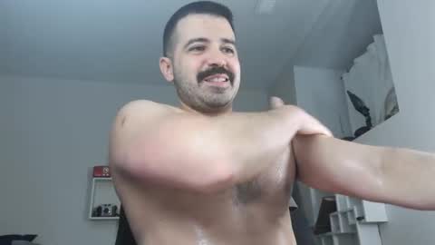 Angel Fusco online show from April 9, 2:55 am