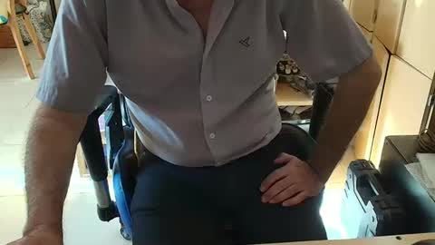 Snapshot of angelgarcia269 chatting on April 22, 11:56 am angelgarcia269 online show from April 22, 11:56 am