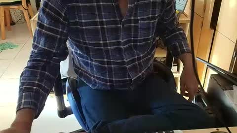 Snapshot of angelgarcia269 chatting on April 28, 11:59 am angelgarcia269 online show from April 28, 11:59 am