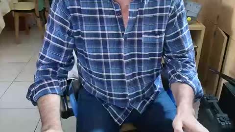 Snapshot of angelgarcia269 chatting on April 29, 8:59 pm angelgarcia269 online show from April 29, 8:59 pm