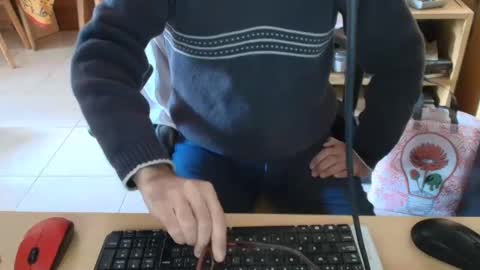 Snapshot of angelgarcia269 chatting on May 19, 12:22 pm angelgarcia269 online show from May 19, 12:22 pm