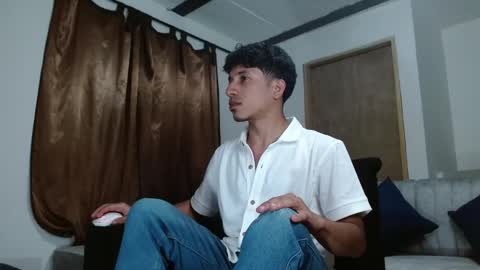 Snapshot of angelhil chatting on June 2, 2:24 am Angel of littlebandido online show from June 2, 2:24 am